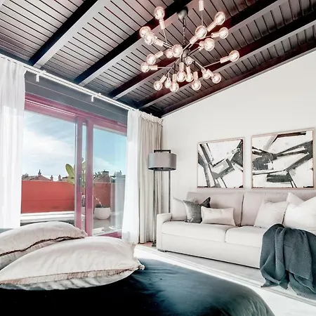 Premium Beach Side Penthouse *