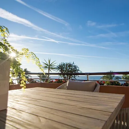 Premium Beach Side Penthouse Appartement Marbellac